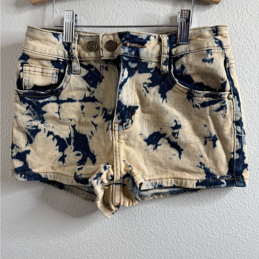 Fashion Nova Tie-Dye Denim Shorts - Navy and Cream